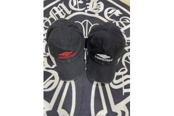 Balenciaga Logo-Print Cap