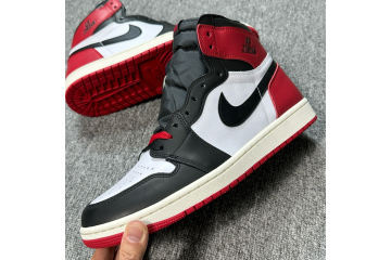 LJR batch Jordan 1 Retro High OG Black Toe Reimagined