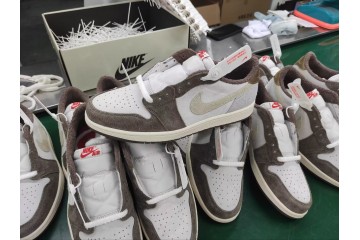 GD Jordan 1 Retro Low OG Year of the Rabbit