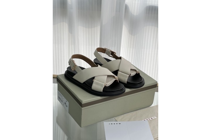 Marni Fussbett Sandals Silk White