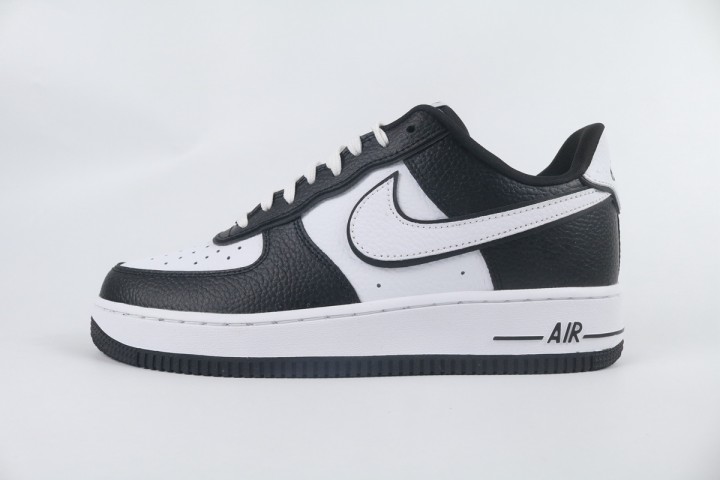 Nike Air Force 1 Low '07 LV8 Panda
