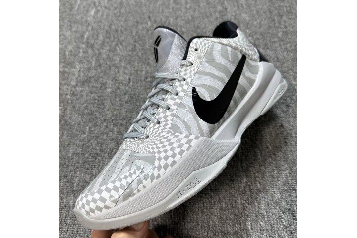 Nike Kobe 5 Protro Zebra PE
