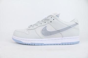 OG Nike SB Dunk Low White Lobster (Friends and Family)