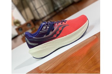 Saucony triumph 20 Purple Red