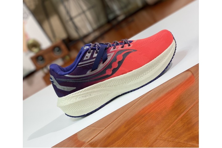 Saucony triumph 20 Purple Red