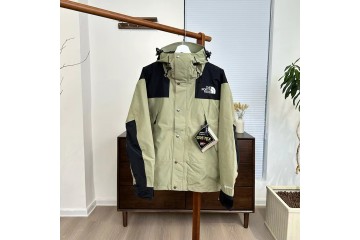 The North Face 1990 Mountain Jacket Gore Tex Mint Green