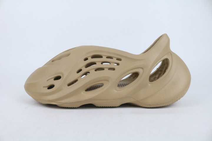 adidas Yeezy Foam RNNR Ochre 3354